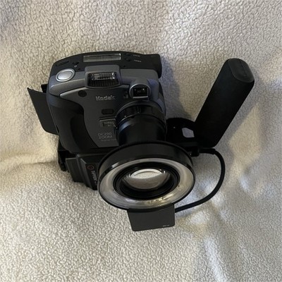Kodak DC290 Zoom Digital Camera Bundle w/ Tiffen Flash & SanDisk Card Reader