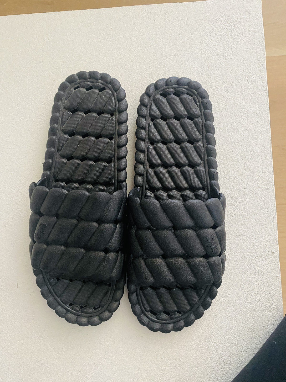 APL Pantofole relax Terrelique nere nuove senza scatola (veste come 7 8) 100% plastica riciclata