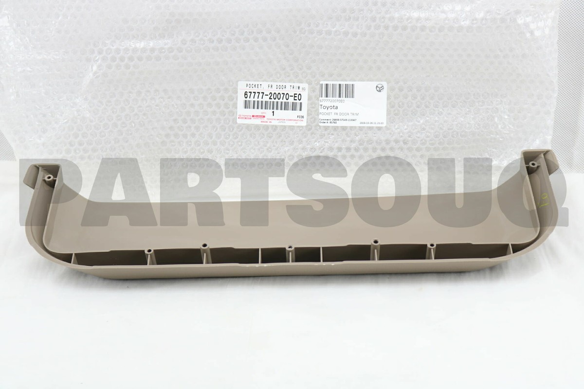 etoll タグ付き 6777720070E0 Genuine Toyota POCKET, FRONT DOOR TRIM, RH/LH 67777