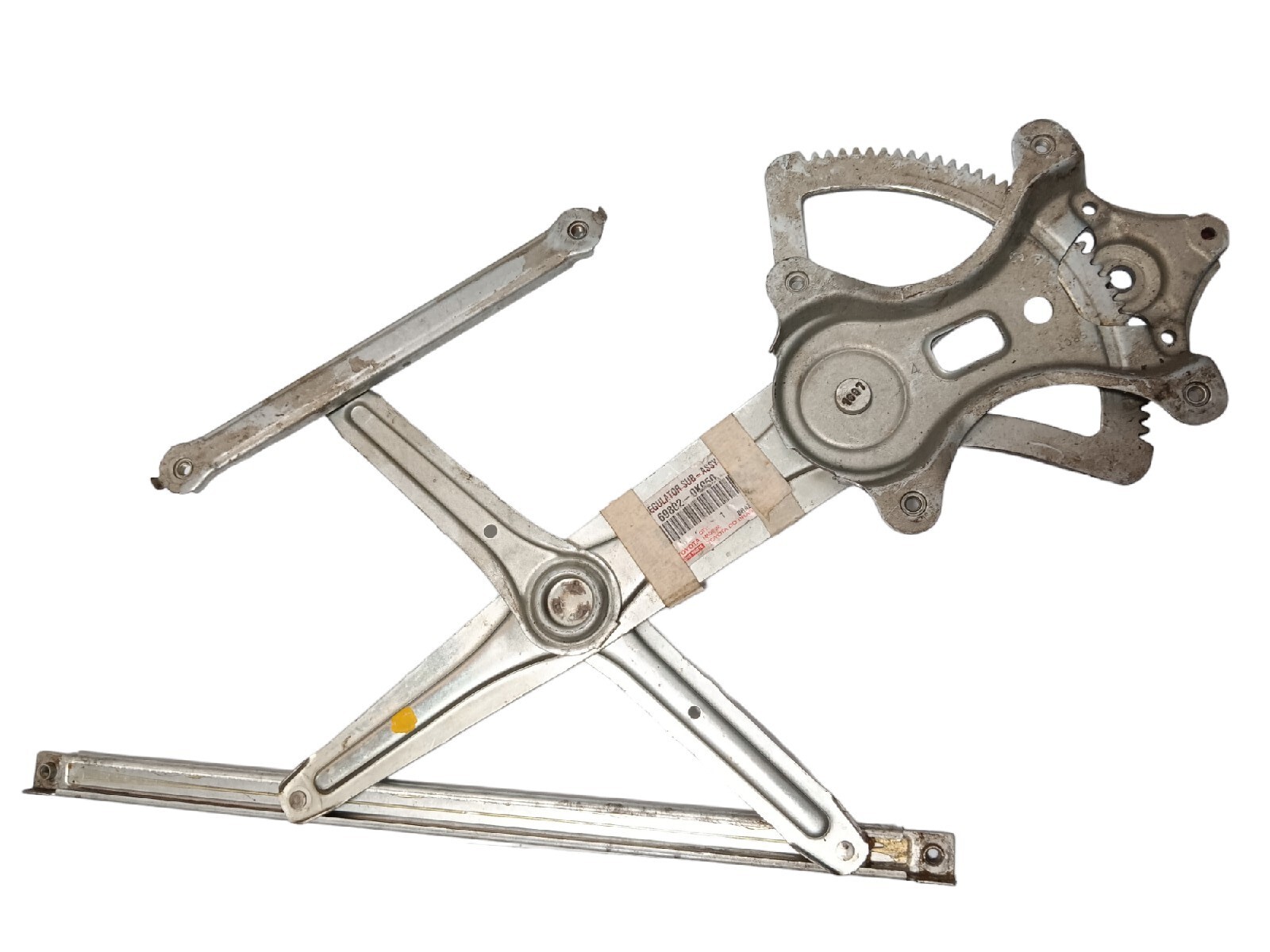 1998-2002 TOYOTA LAND CRUISER FRONT RIGHT DOOR WINDOW REGULATOR 69802-0K050