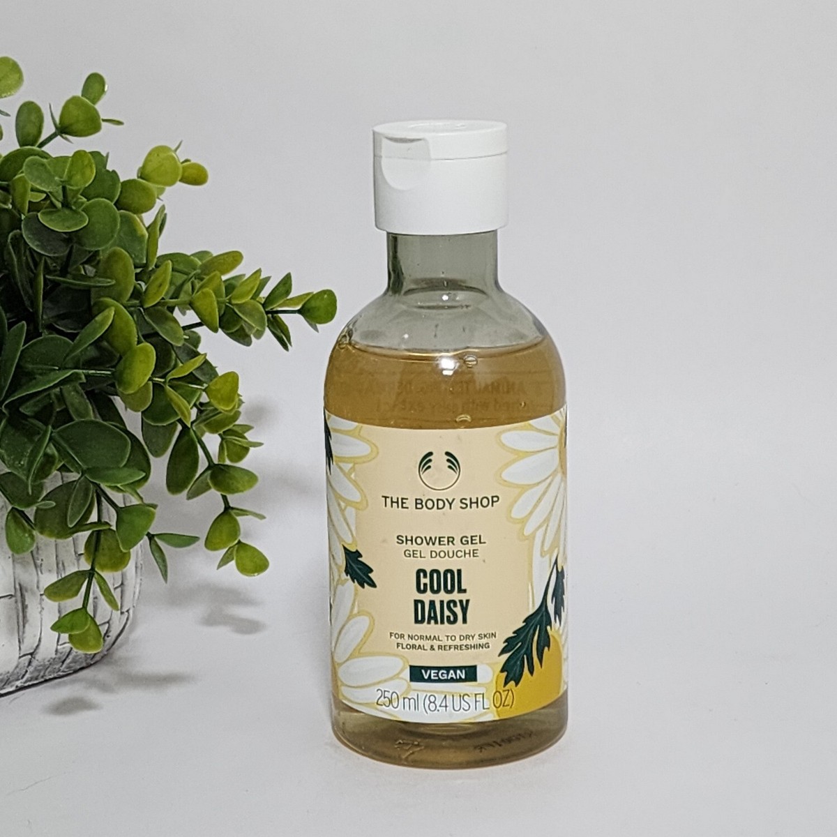 The Body Shop Cool Daisy Shower Gel for Normal to Dry Skin Vegan