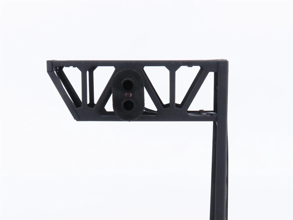 O 1/48 Scale Lionel 6-12763 Operating Single Signal Bridge - Image 2 of 4