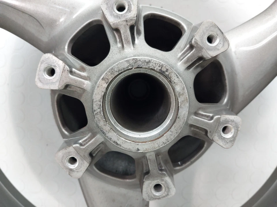 RUOTA CERCHIO POSTERIORE DUCATI MONSTER 600 2000 2001   17 X 4.50 - Immagine 3 di 4