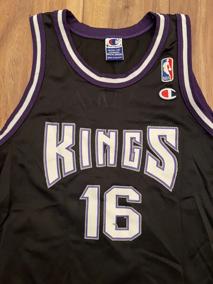 Camiseta deportiva vintage de los 90 Peja Stojakovic #16 campeón de Sacramento Kings juvenil 10/12 Foto 2 de 4
