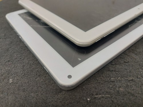 2X Mixed Tablet JobLot Bundle (Damaged/Faulty) For Parts Only — Untested #27 - Picture 13 of 19