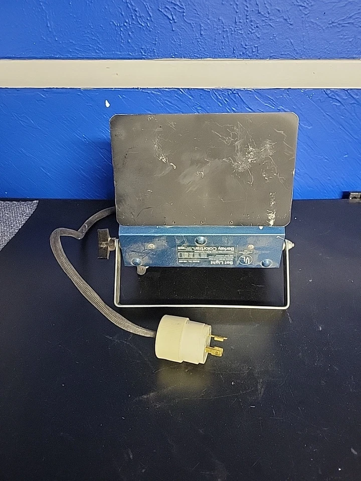 Colortran 108-005 Spot Set Light  - Image 2 of 4