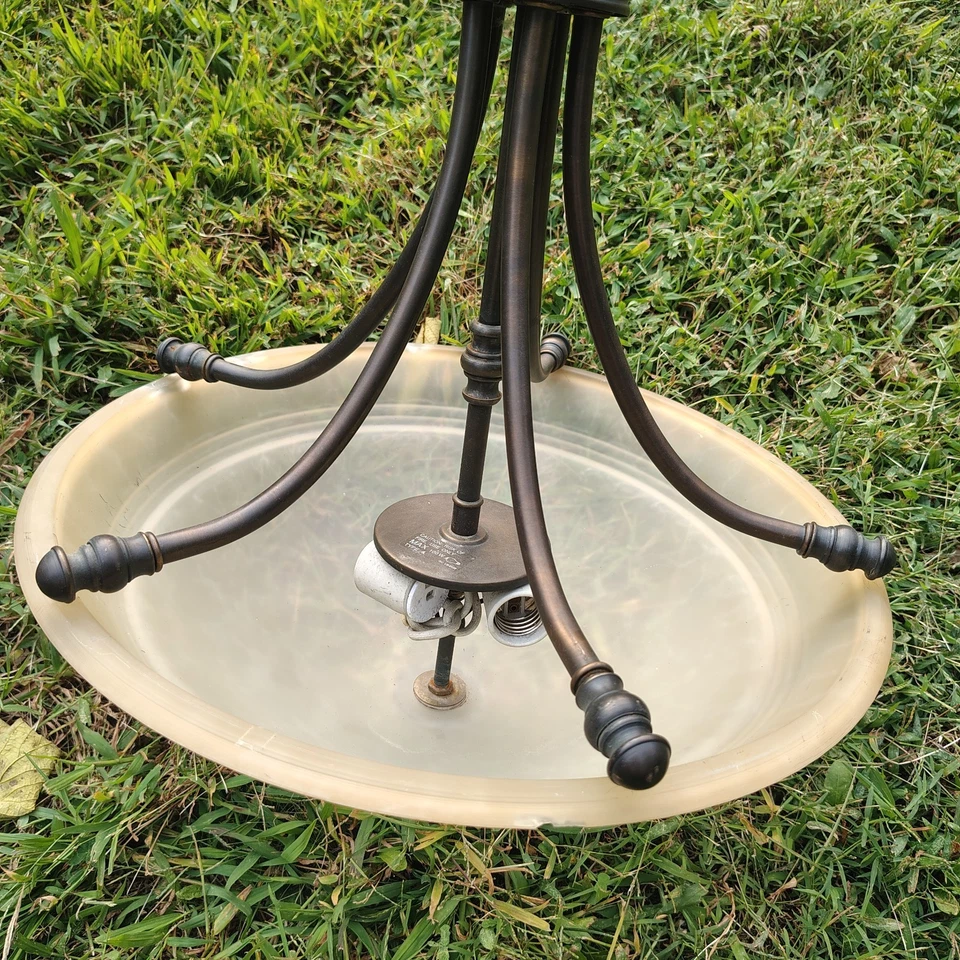 Lámpara colgante Kichler Olympia 3 luces grande bronce tono esmerilado  Foto 2 de 4