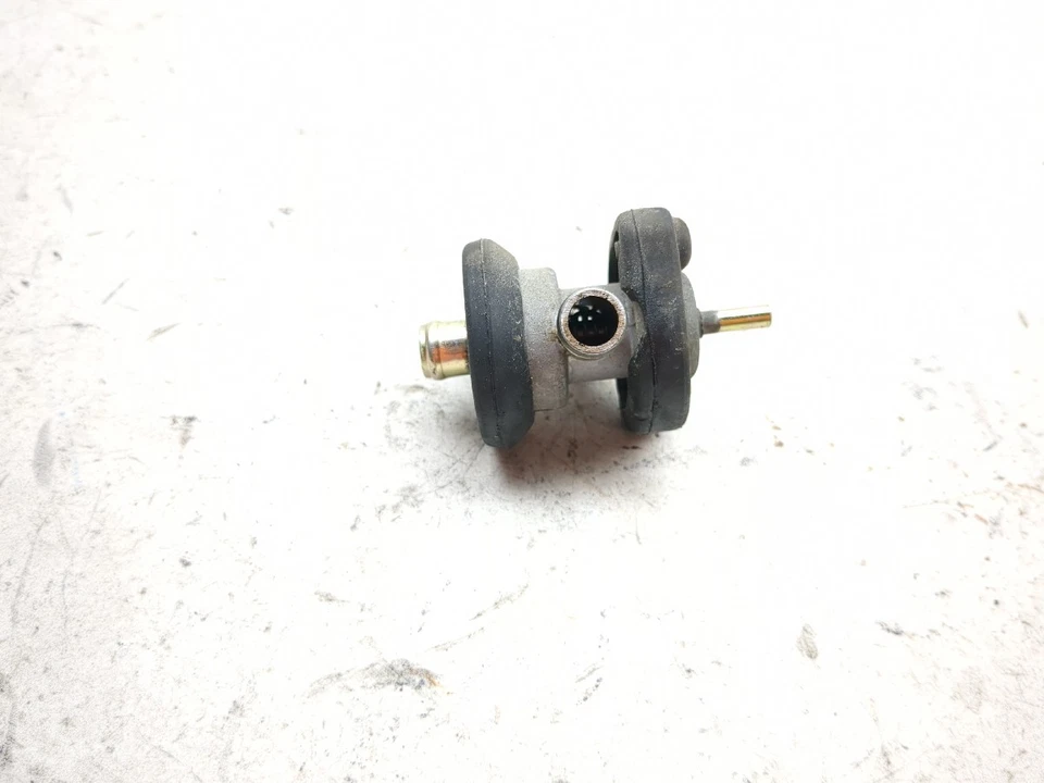 01-03 Suzuki GSXR 600 750 Interruptor de válvula de aire Solenoide TRSH DW Foto 3 de 4