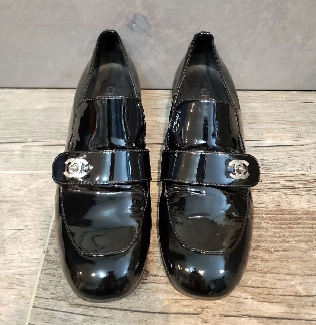 Chanel Women Patent Leather Heal Loafers - CC Logo - Black - Size 39