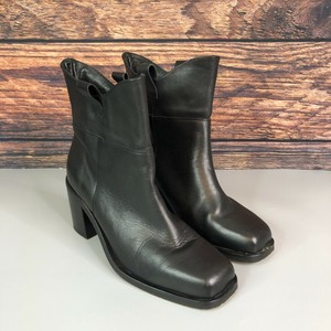 ways to wear knee high boots