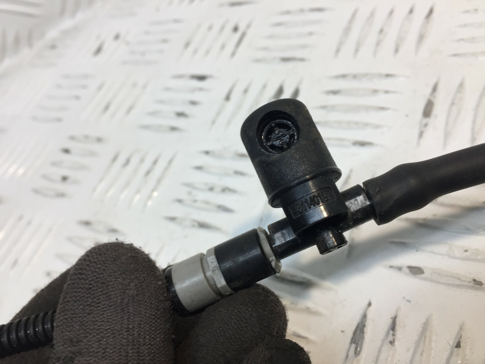 J1364_VAUXHALL OPEL INSIGNIA WINDSCREEN WASHER SPRAY NOZZLE JET SET