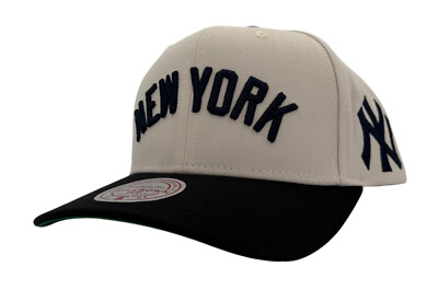 Mitchell & Ness MLB New York Yankees Off Word Pro Crown Snapback Hat, New