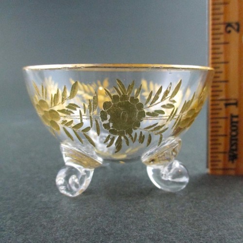 5 pcs - Crystal & GOLD - Triple Toe, Footed OPEN SALT Dips - 3 w/etched Flowers - Picture 9 of 14