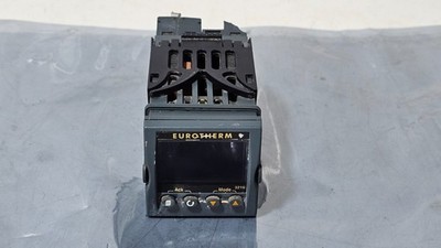 Eurotherm 3216 Temperature Controller 3216/AL/VH/LRXX/R/XXX/G/ENG