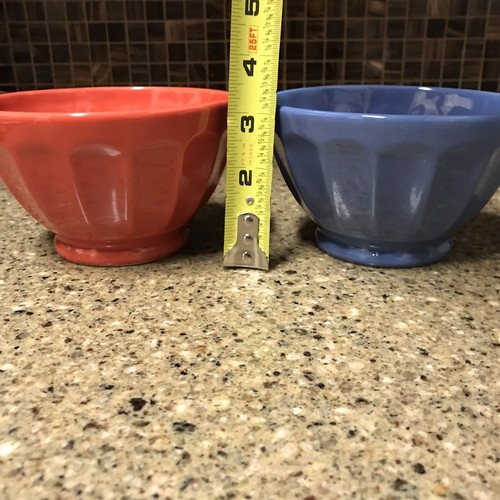 (2) Pottery Barn Cafe Paneled/ Footed Ice Cream/Cereal Bowls - Picture 6 of 9