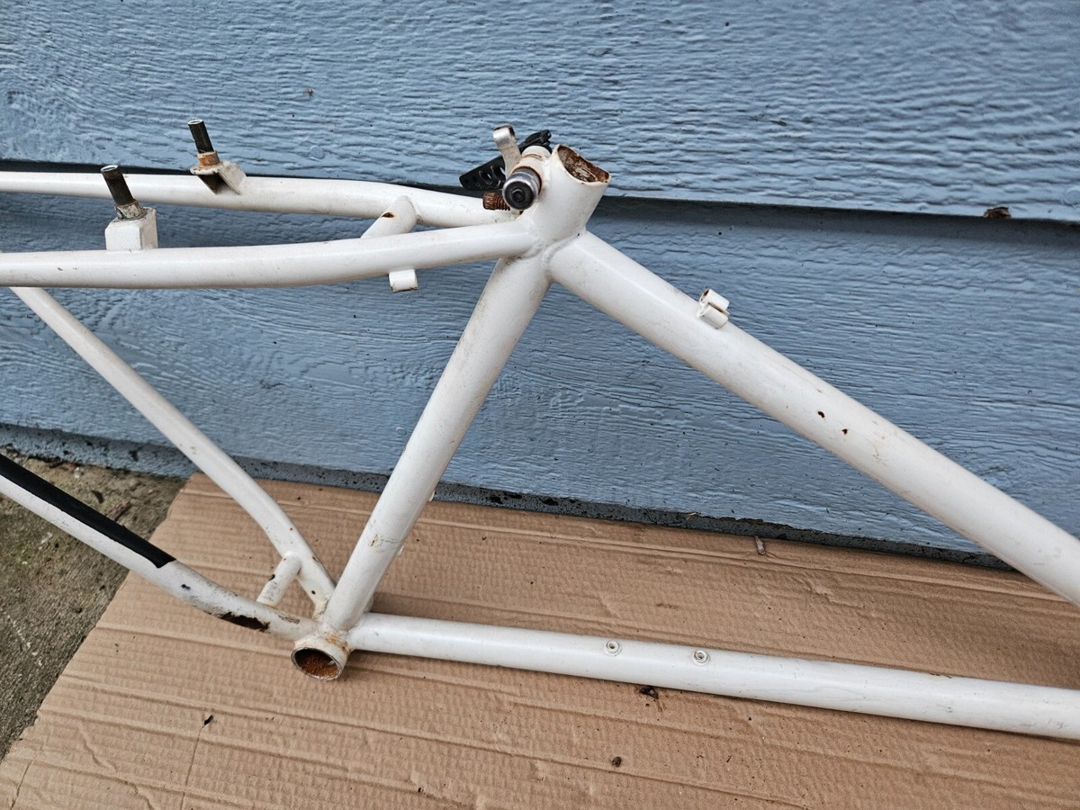 Unknown High End 90s Mountain Bike Frame 16.5