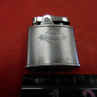Vintage Ronson Standard Chromium Lighter 