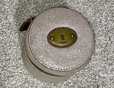 Fossil LEATHER ROUND JEWELRY TRINKET BOX W/ Z...