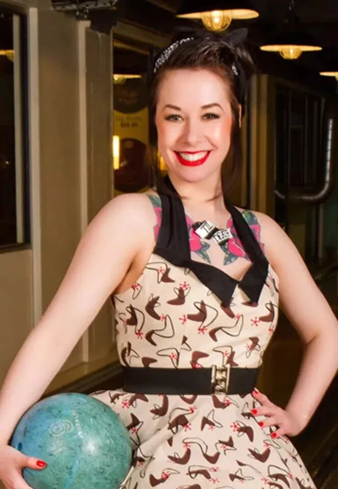 OFF WHITE ABITO SWING CREMA taglia 8 fantasia retrò anni 50 bianco sporco collo alto MISS FORTUNE