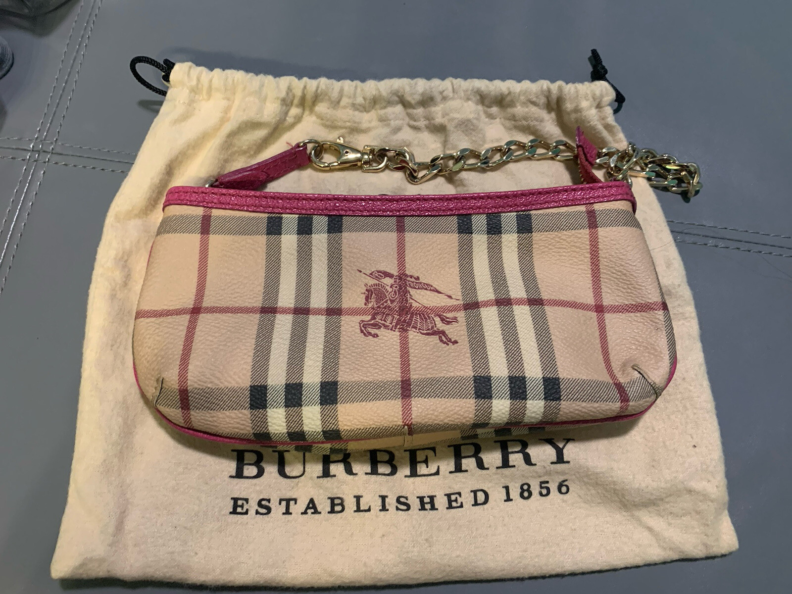 burberry london leather handbag Small Chain Shoulder Bag – FUNAAB