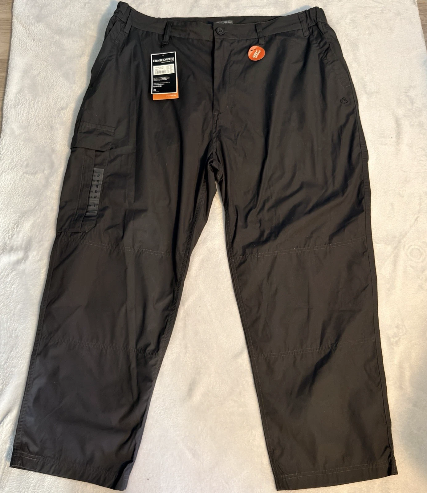 Craghoppers Men Black Outdoor Cargo Pants 42S SolarShield SmartDry Hiking Travel
Opens in a new wind