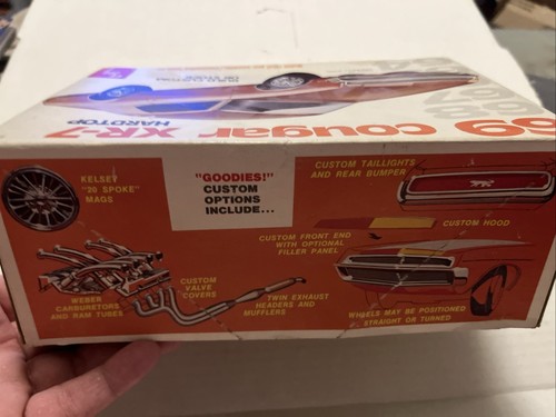 1969 Mercury Cougar XR-7 Built Plastic Model By AMT 1/25 Scale With Vintage Box - Picture 14 of 14