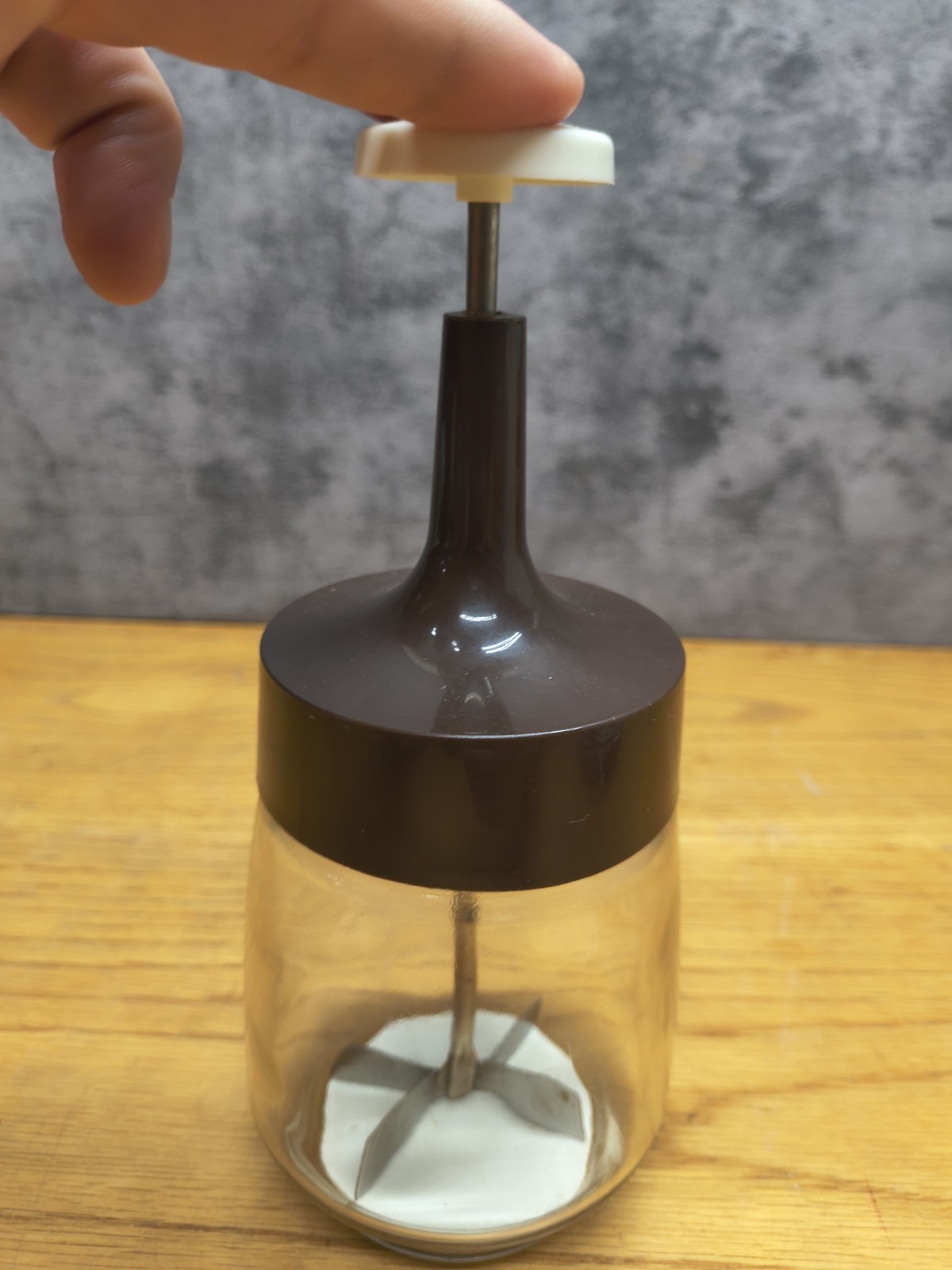 Vintage GEMCO Food Nut Chopper Blue Lid Glass Jar Stainless Steel Blade USA Work