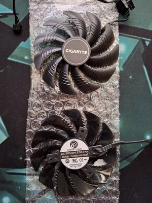 Grafikkartenlüfter 88mm PLD09210S12HH 4Pin Gigabyte