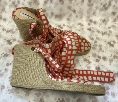 NEW! LK Bennett UK8 Eur41 US10 coral and off-white Zola wedge espadrille  sandals UK