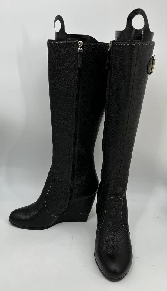 Bota alta Fendi de cuero granulado negro con costura expuesta + cremallera interior talla 38 Foto 2 de 4