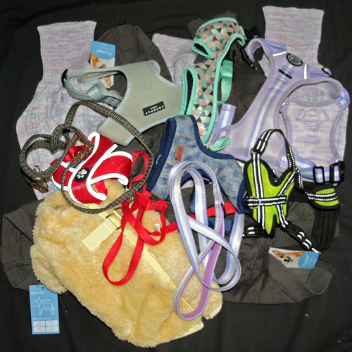 TRADE BUNDLE 16x DOG FLEECE CLOTHING SMALL COATS HARNESSES LEADSRSPCA