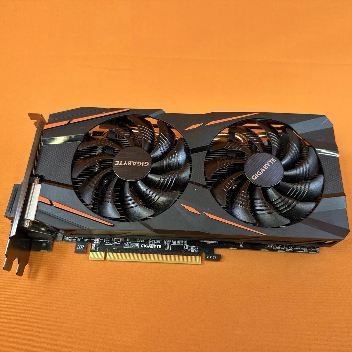 PCパーツ GIGABYTE RADEON RX580 4GB AMD GPU Gigabyte AMD Radeon RX580 RX 580 8GB 2048SP GDDR5 PCI-E