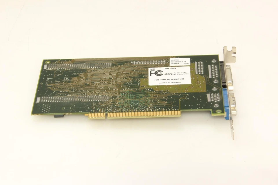Vintage Matrox 708-04 4MB MIL2P/4N PCI Graphics Card. SKU224036 - Image 4 of 4
