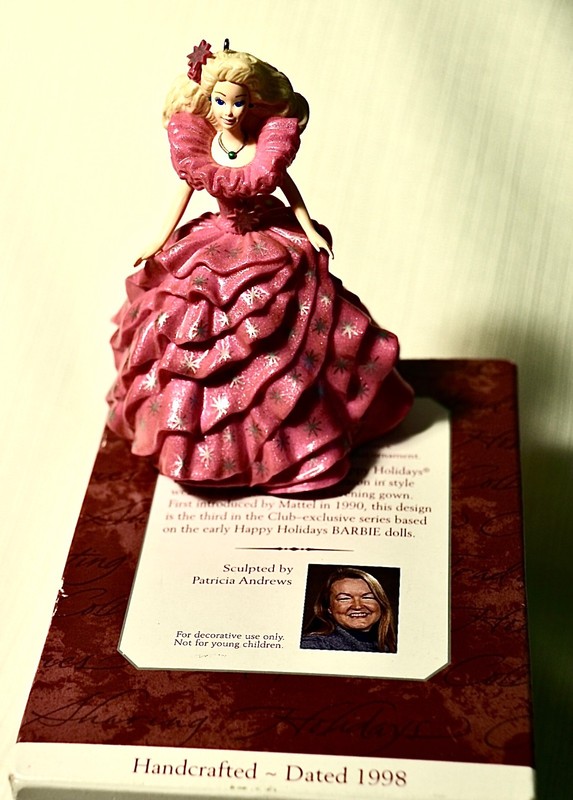 Hallmark Keepsake ornament collector's club 1998  Barbie Doll.