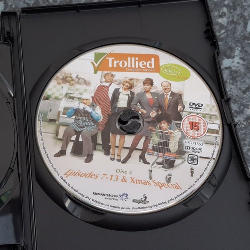 Trollied Serie 1 & 2 DVD's Konvolut mit insgesamt 4 Discs Zertifikat 15 - Bild 10 von 15