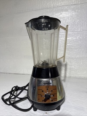 60'S/70'S  MONTGOMERY WARDS  SIGNATURE ELECTRIC BLENDER TESTED