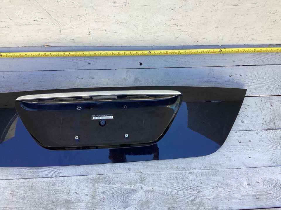 Mercedes-Benz E500 W211 2003-2006 tapa del maletero trasero puerta trasera moldura de matrícula OEM Foto 3 de 4