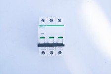 Schneider Electric A9F53363 iC60H MCB | 63A | 3P | TYPE B | 415V | 15kA | MG