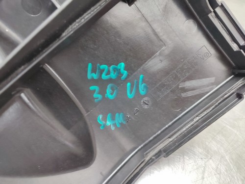 MERCEDES C W203 CLK W209 3.0V6 CDI FRONT FUSE BOX SAM UNIT COVER LID A2035451203 - Picture 4 of 5