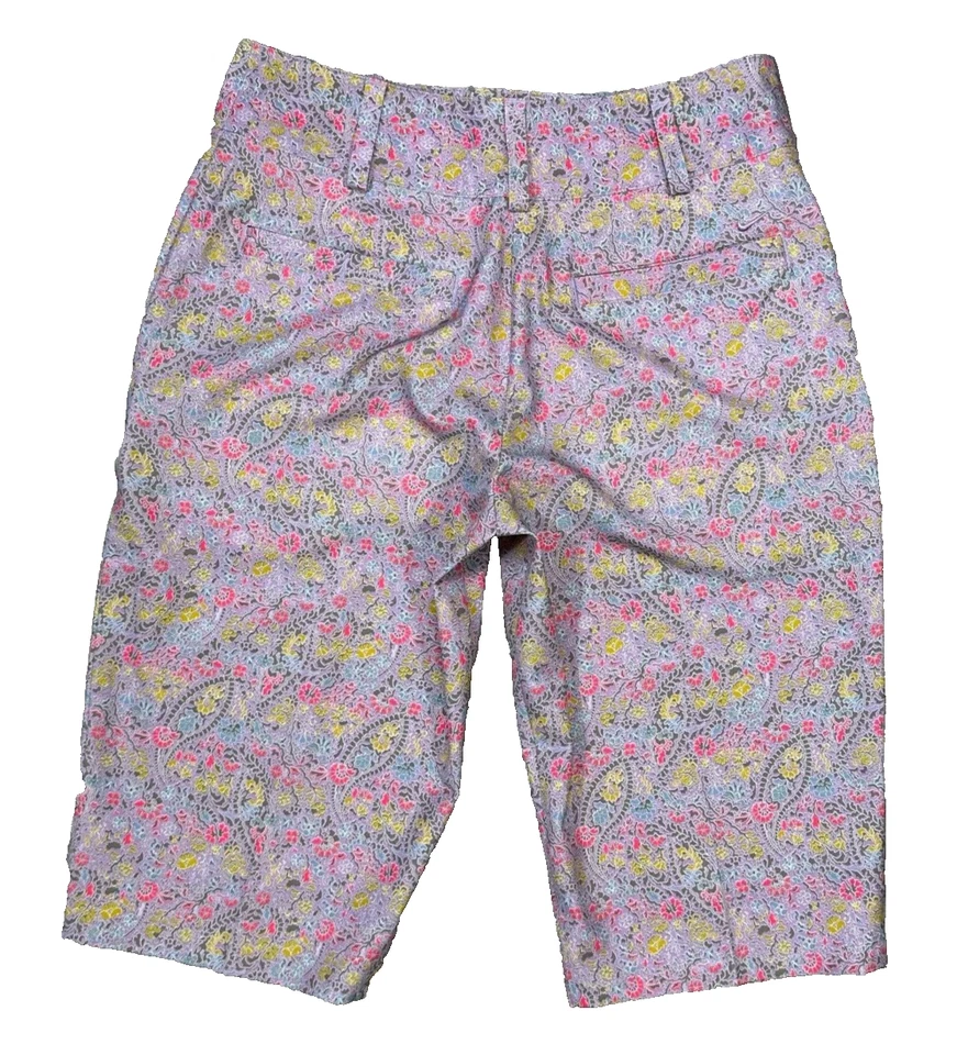 Шорты-бермуды женские Nike для гольфа размер 4 Dri-Fit лавандовые розовые с цветочным рисунком 13 дюймов по внутреннему шву - Изображение 2 из 4