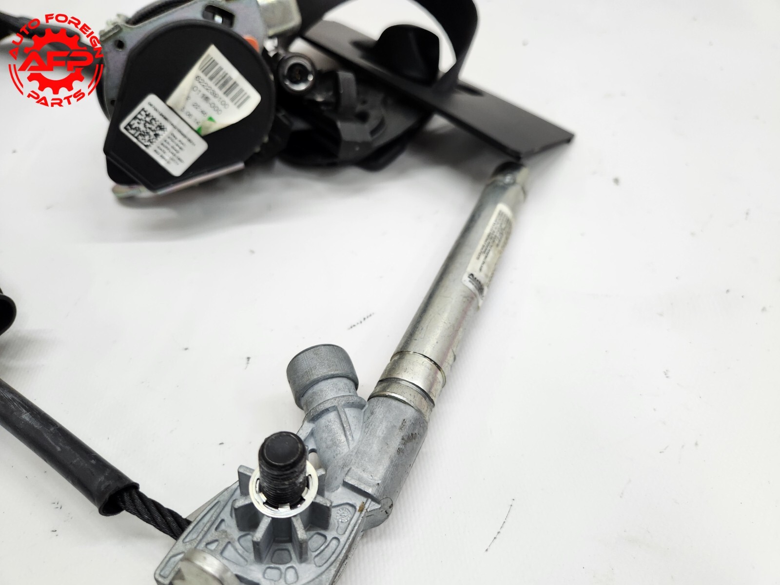 ⭐ 14-21 Maserati Quattroporte Front Right Side Seat Belt Tensioner Black Oem