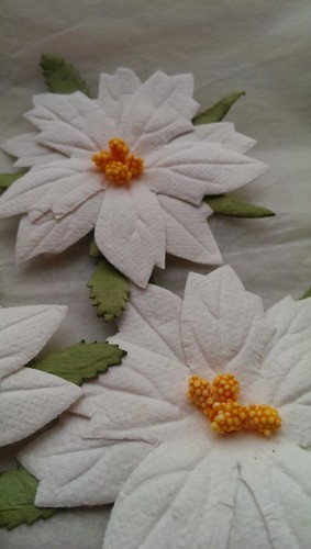 10 Large White Poinsettia 65mm/embellishments/craft/cardmaking/decoupage/decor - Picture 9 of 10