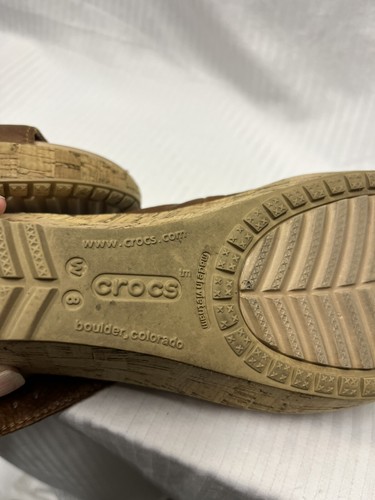 Women’s Wedge sandal By Crocs Brown Sz 8W - Picture 6 of 6