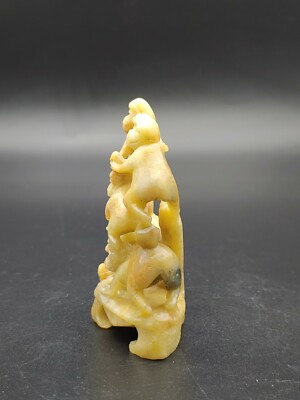 民国青田石雕群猴献瑞桃Antique Chinese Qingtian Stone 民国青田石雕群猴献瑞桃Antique Chinese Qingtian Stone