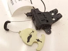 2011 Buick Regal Rear Trunk Lid Lock Actuator OEM TESTED 13501988