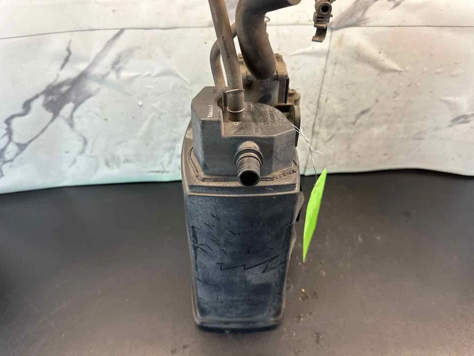 00 01 02 03 04 05 Bote evaporador HONDA S-2000 2,0 L tracción trasera Foto 2 de 4