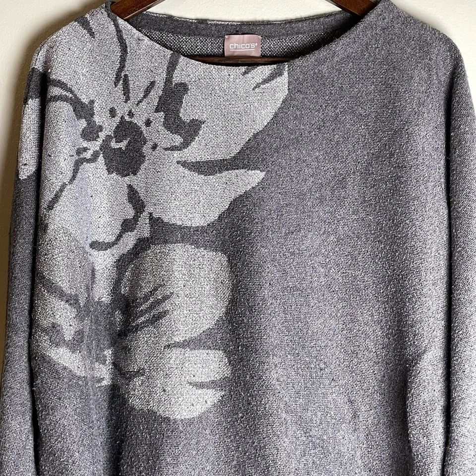 Rare! Chico's Sweater Size 3 US XL Floral Sparkle Shimmer Pullover Gray Silver - Image 2 of 4