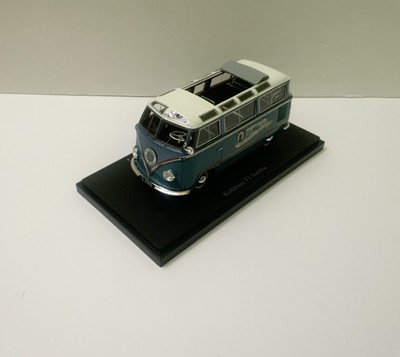 1/43 1955 Kohlruss T1 Samba 'DerKleine Mozart' van Autocult 08020 LE 333 pcs.