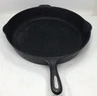 Wagner Ware Vintage Unmarked 14” Cast Iron Skillet #12 "B" Very Nice READ