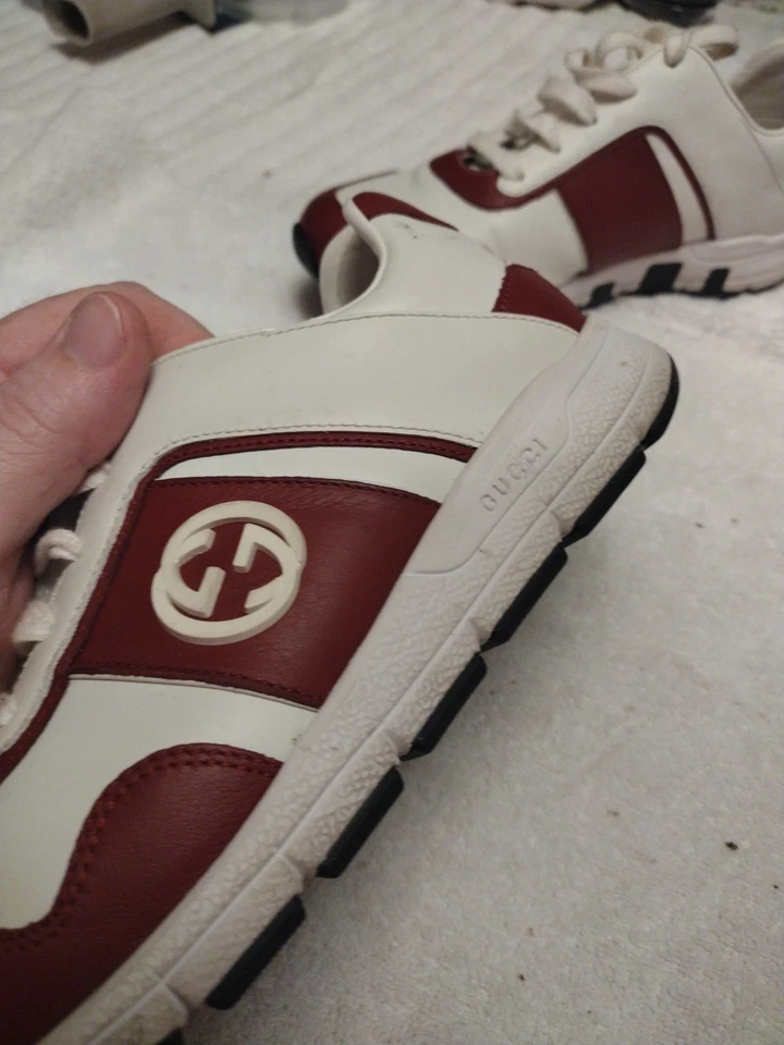 古驰红色和白色经典设计系带女式 36.5 码 — 第 2/4 张图片